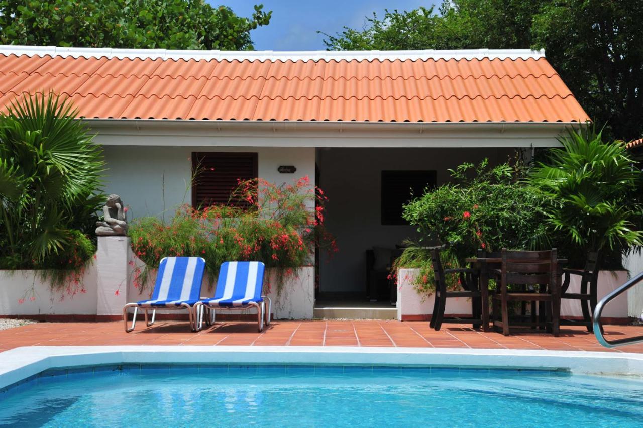 Kas Di Ala Apartments Willemstad Luaran gambar