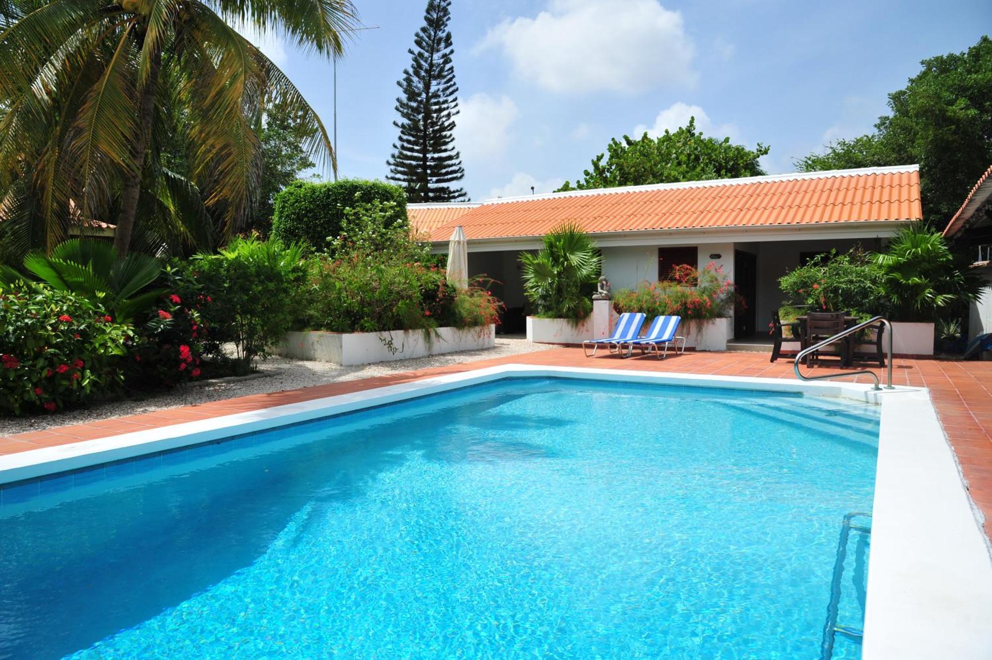 Kas Di Ala Apartments Willemstad Luaran gambar
